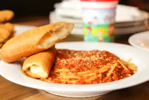 Order Kid's Spaghetti  food online from Charlie Foxe's Pizza store, St. Charles on bringmethat.com
